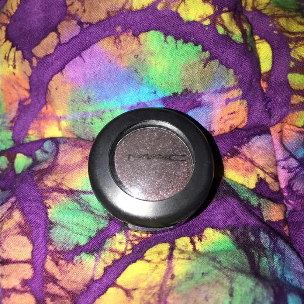 MAC Eyeshadow- Beauty Marked